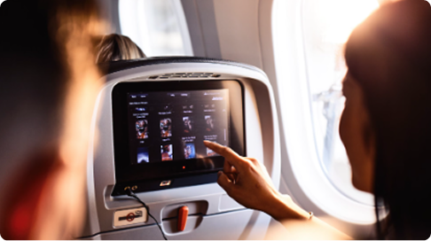 モニターとUSBジャック