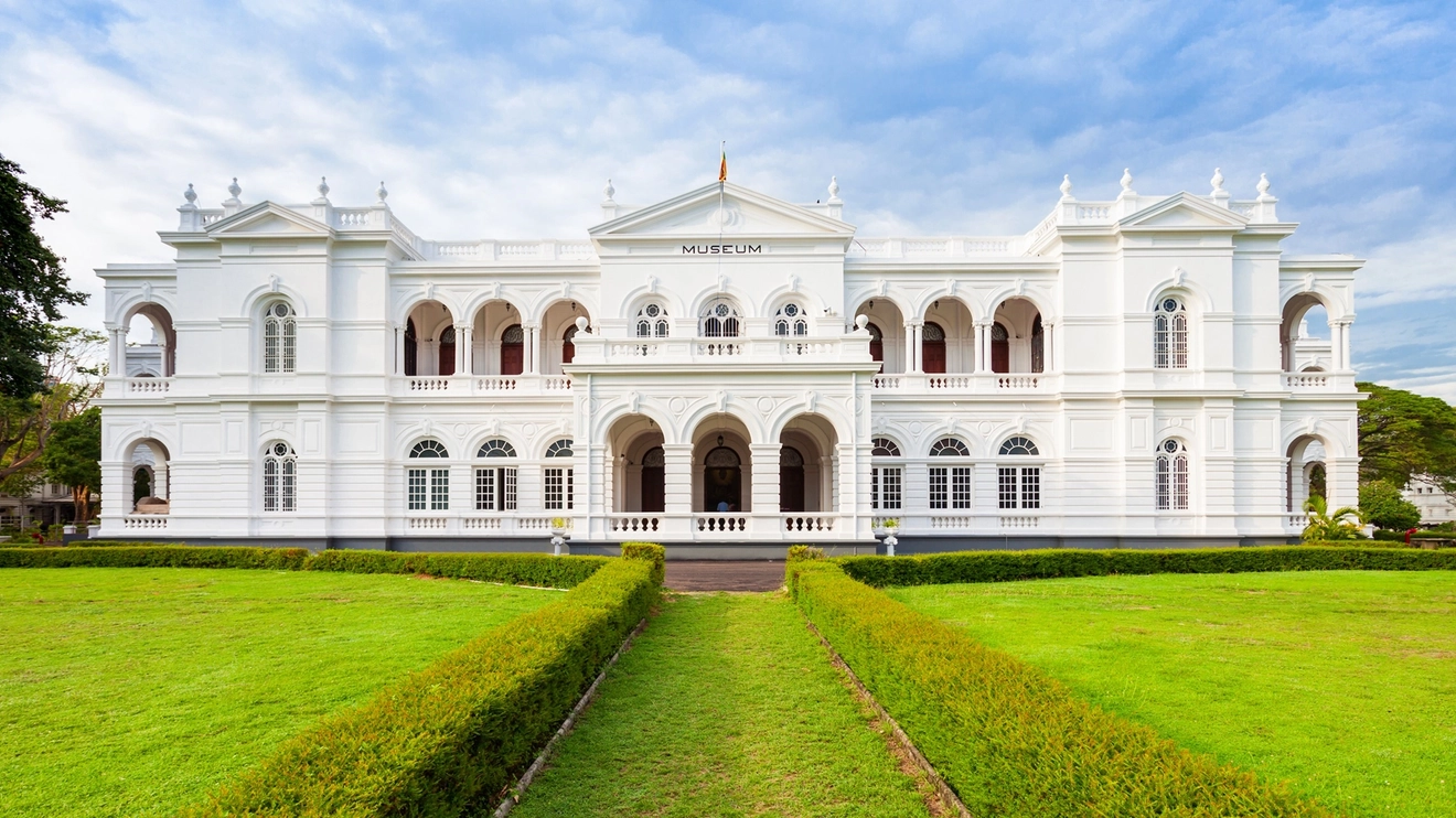 Flights to Colombo, Sri Lanka | Jetstar
